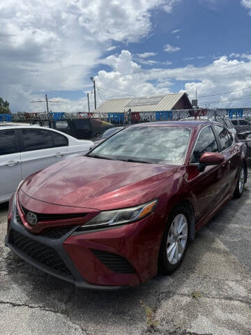 2018 Toyota Camry SE