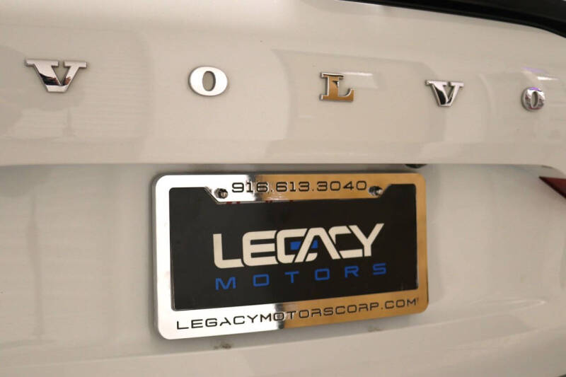 2019 Volvo XC60 T5 Momentum