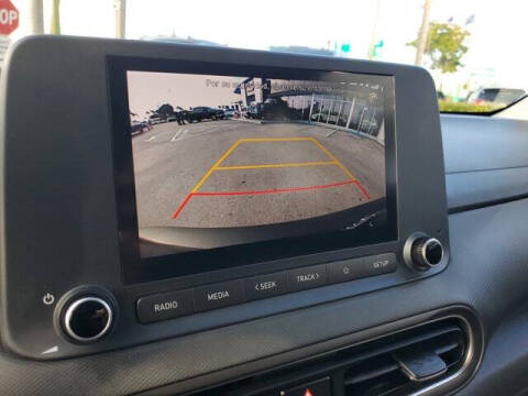 2023 Hyundai Kona SE