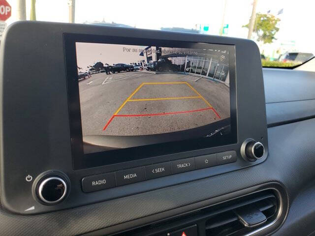 2023 Hyundai Kona SE