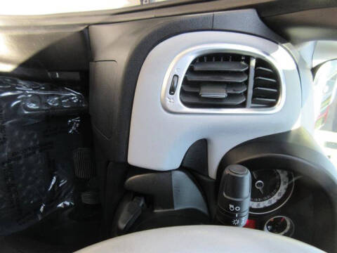 2014 FIAT 500L Easy