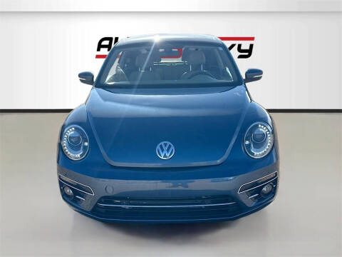 2019 Volkswagen Beetle 2.0T SE