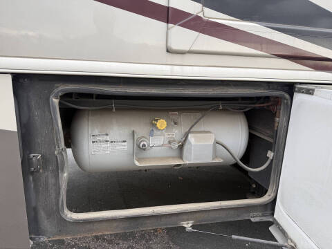 2014 Thor Motor Coach challanger