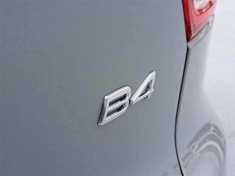 2026 Volvo XC40 B4 Core