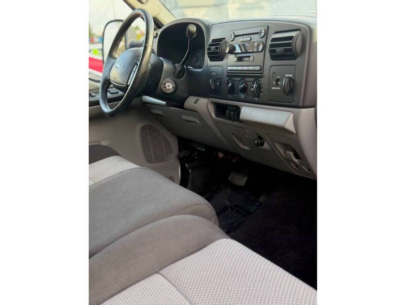 2006 Ford F-350 Super Duty XLT