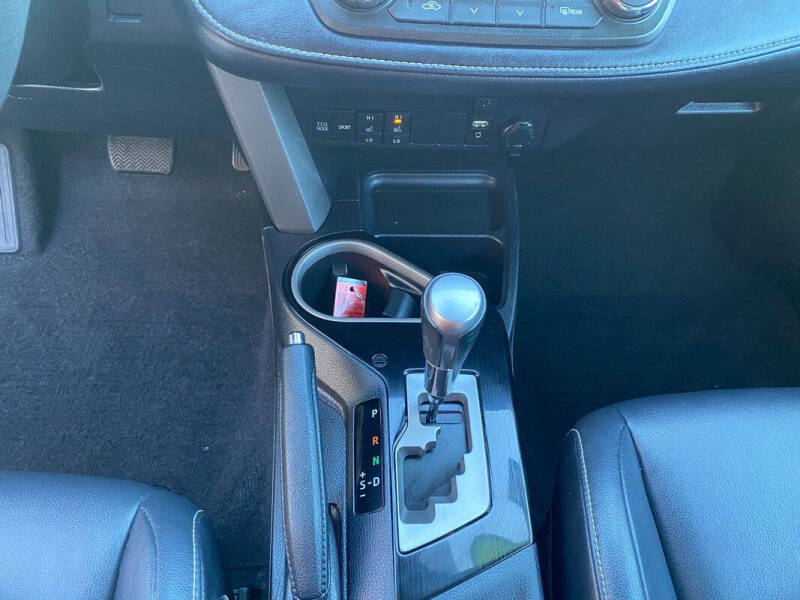 2017 Toyota RAV4 Limited