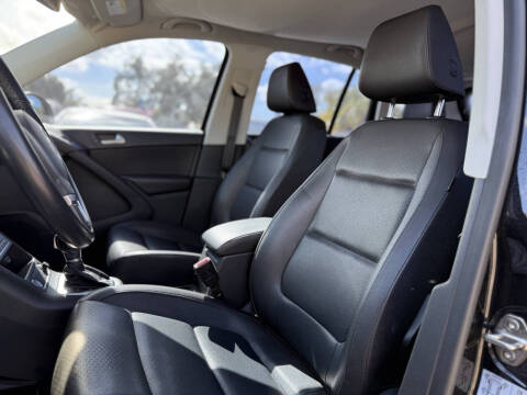 2016 Volkswagen Tiguan 2.0T SE