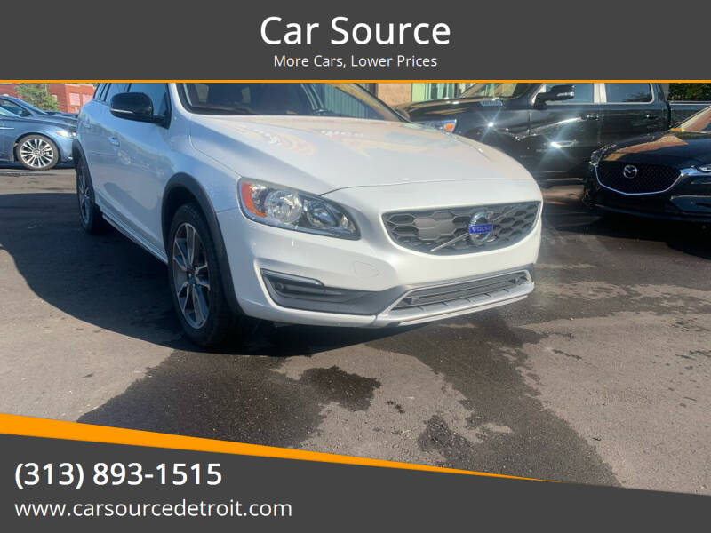 2015 Volvo V60 Cross Country T5