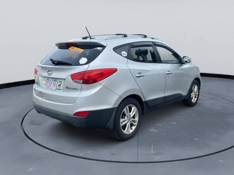2011 Hyundai Tucson GLS