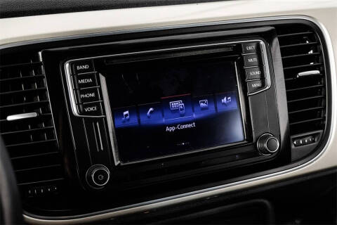 2016 Volkswagen Beetle 1.8T SE