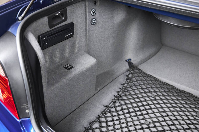 2002 BMW M5