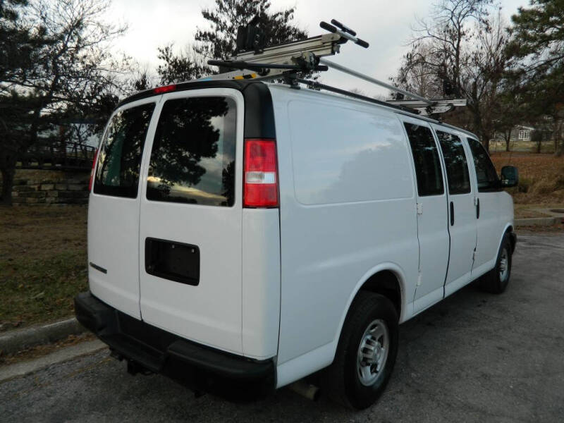 2019 Chevrolet Express 2500