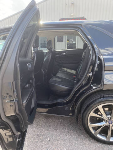 2016 Ford Edge Sport