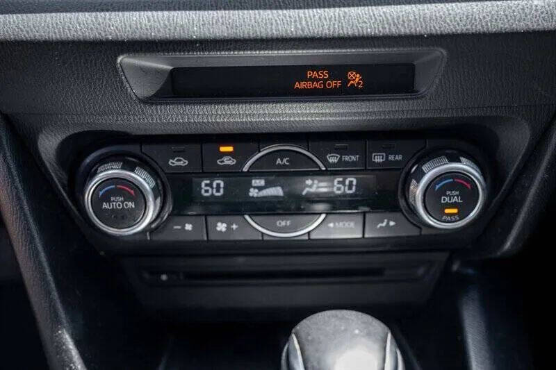 2014 Mazda MAZDA3 i Touring