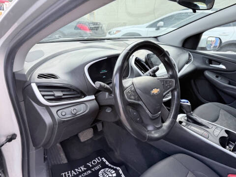 2017 Chevrolet Volt LT