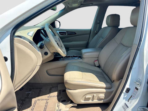 2014 Nissan Pathfinder Platinum