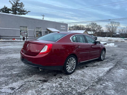 2013 Lincoln MKS