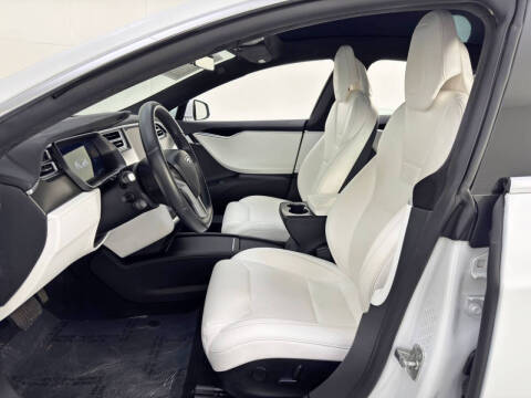 2017 Tesla Model S 90D