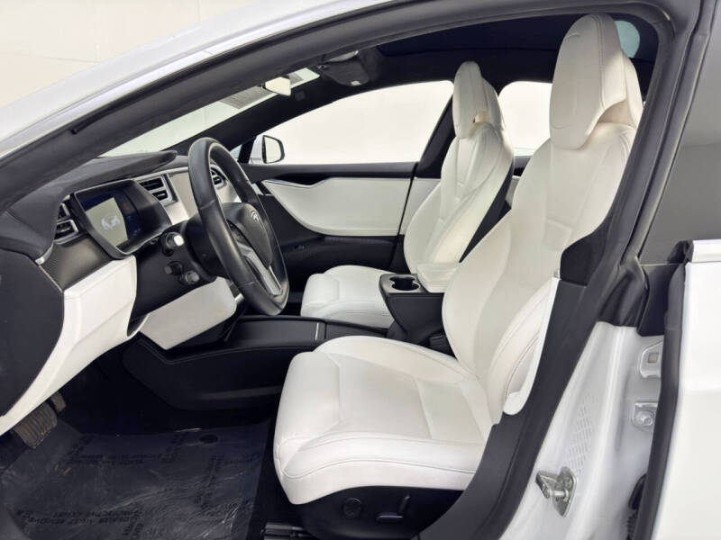 2017 Tesla Model S 90D