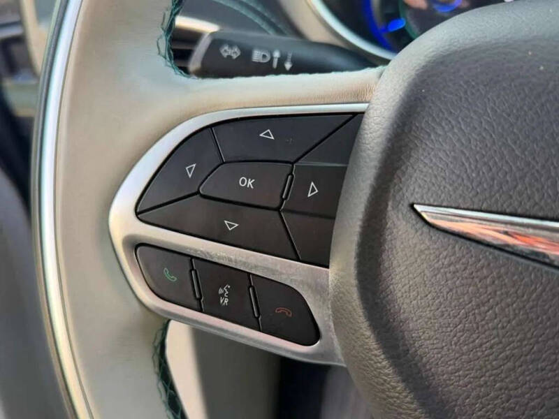 2018 Chrysler Pacifica Hybrid Limited