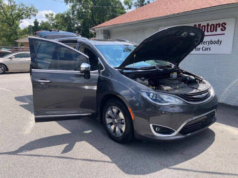 2018 Chrysler Pacifica Hybrid Limited