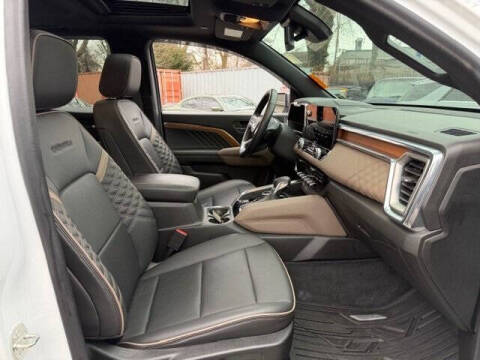 2023 GMC Canyon Denali