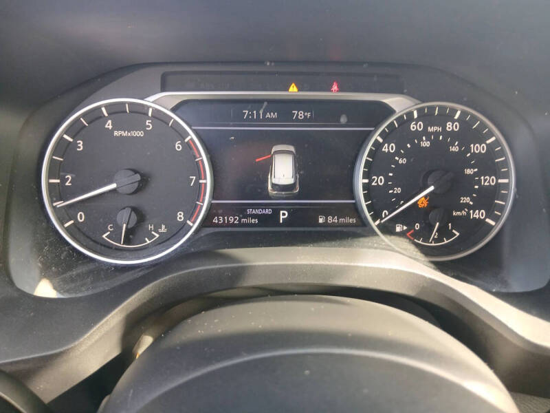 2022 Nissan Rogue SV