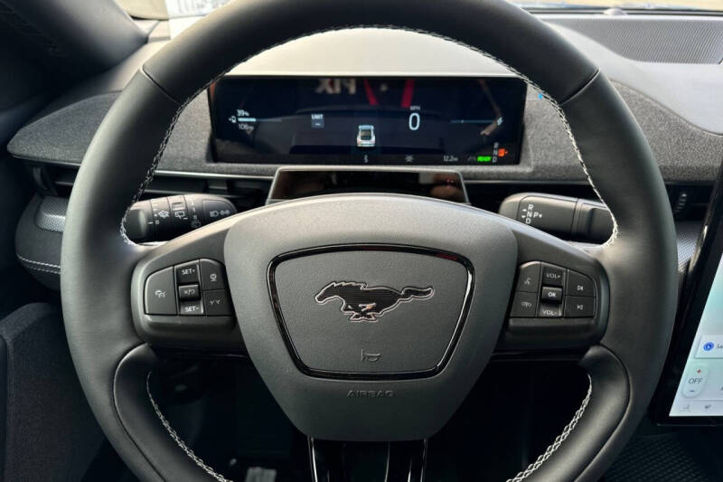 2025 Ford Mustang Mach-E GT