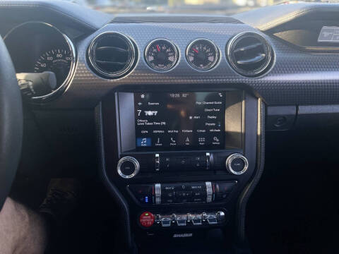 2016 Ford Mustang EcoBoost Premium