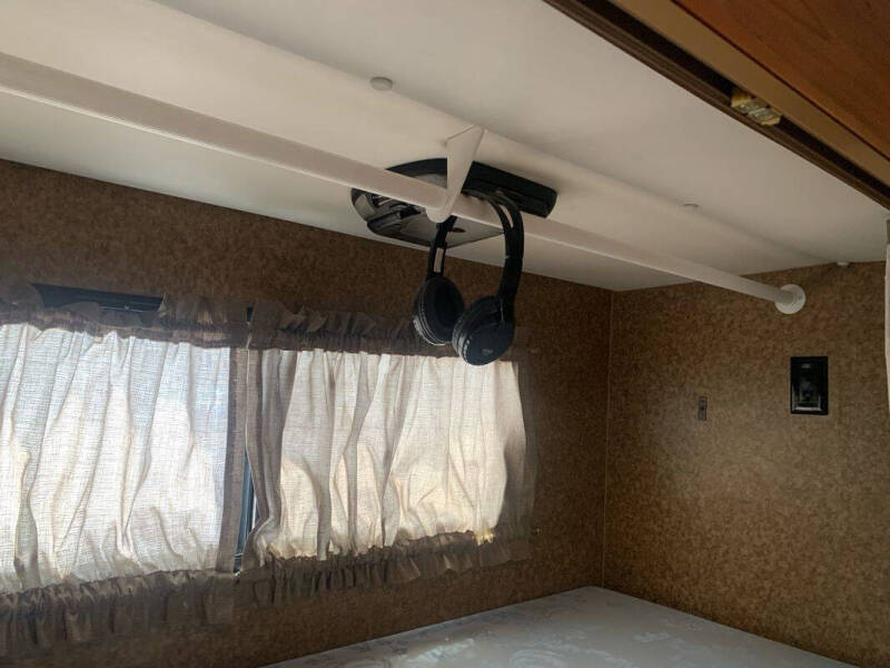 2013 Freightliner MH Chassis