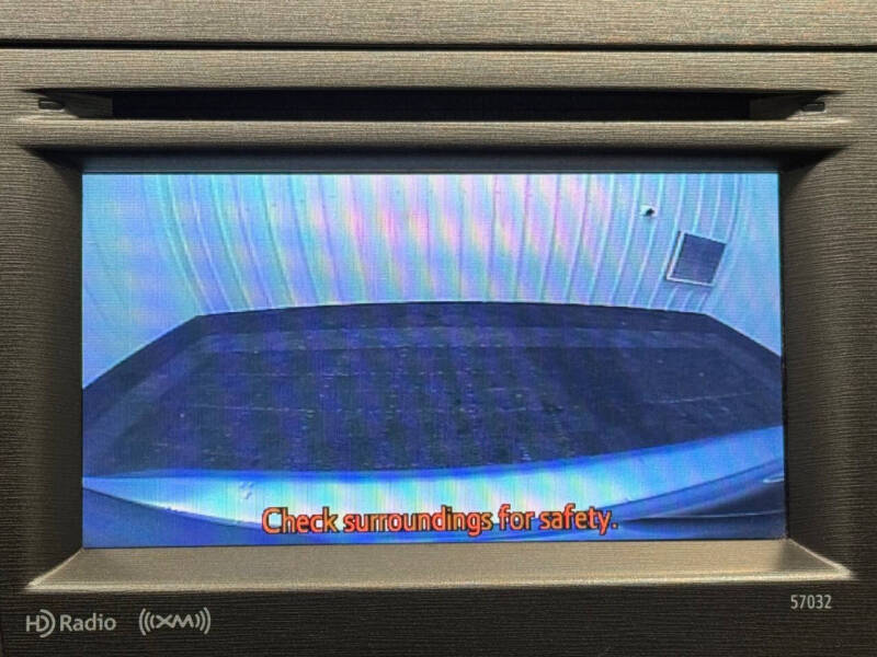 2012 Toyota Prius Plug-in Hybrid Advanced