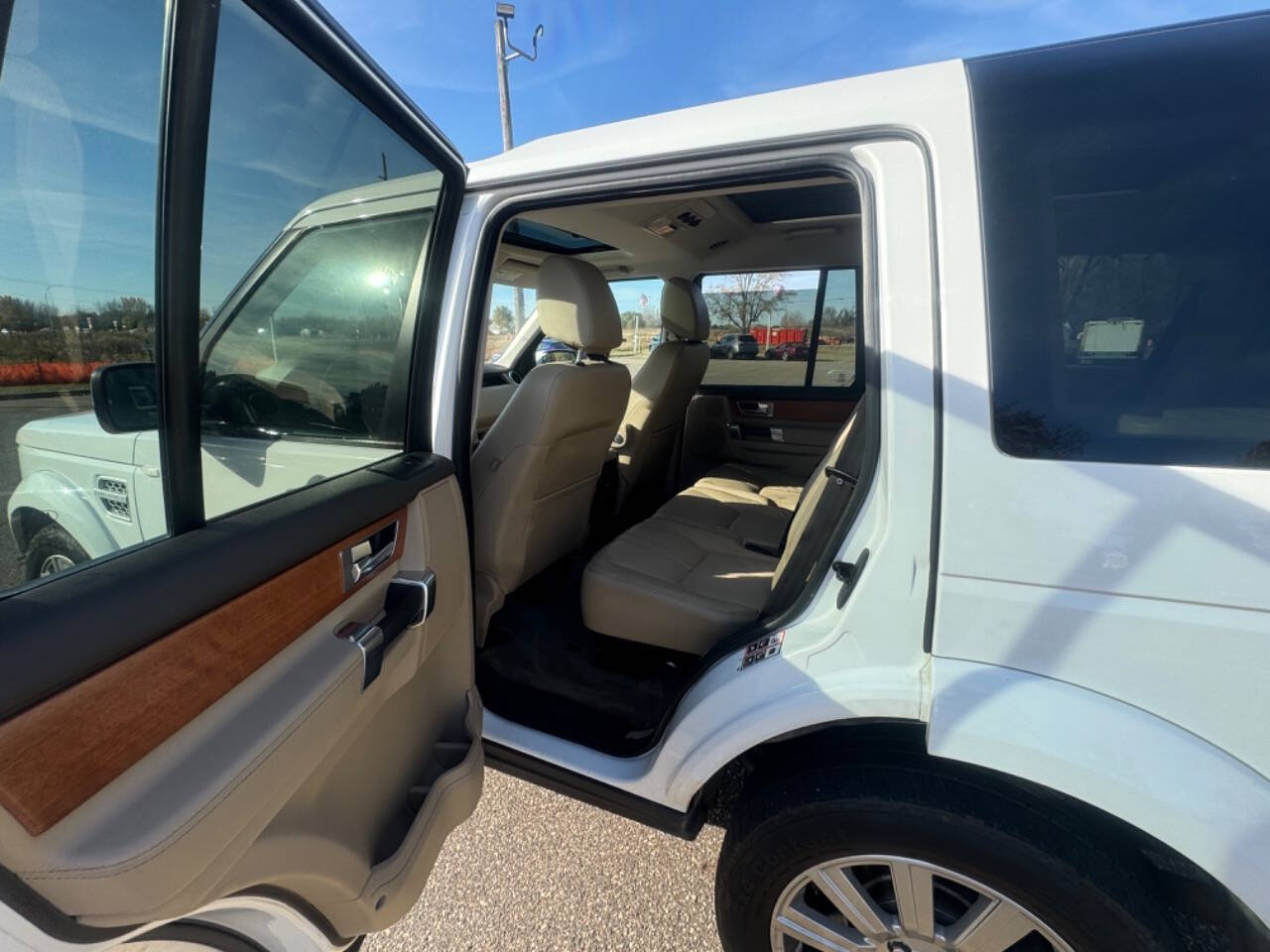 2013 Land Rover LR4 for sale at LUXURY IMPORTS AUTO SALES INC in Ham Lake, MN