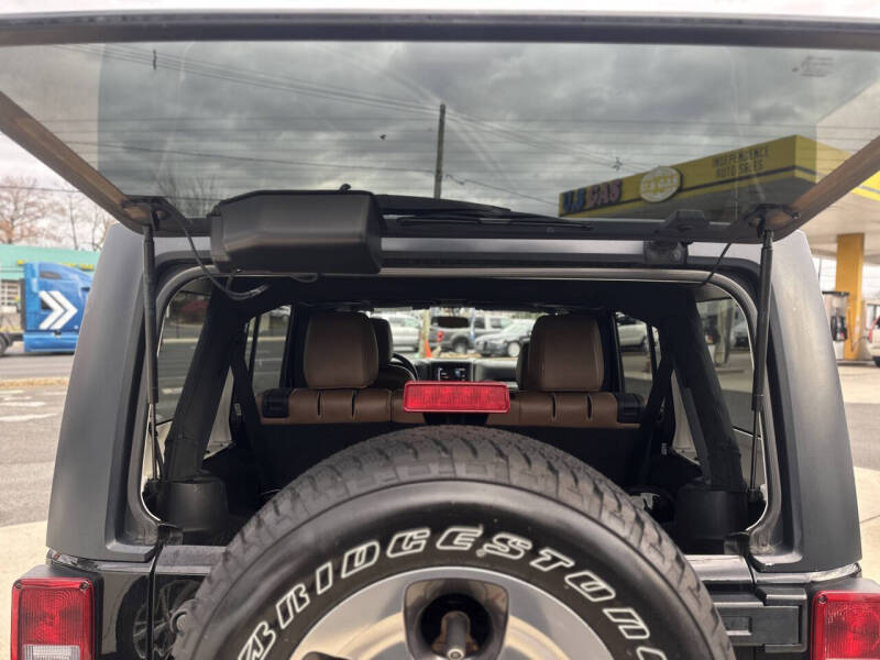 2016 Jeep Wrangler Unlimited Sahara