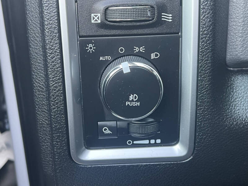 2016 RAM 1500 Big Horn