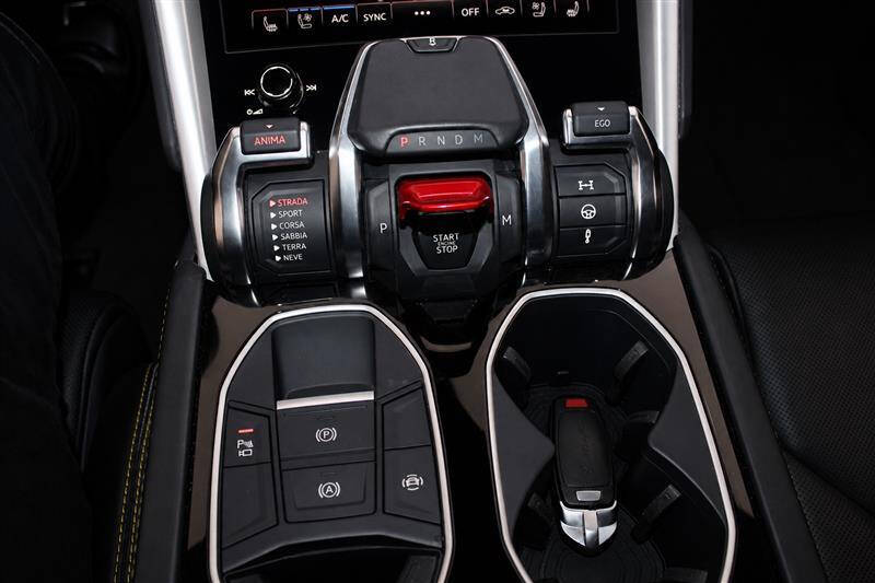 2019 Lamborghini Urus
