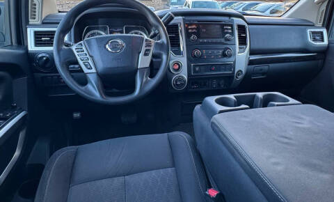 2016 Nissan Titan XD SV