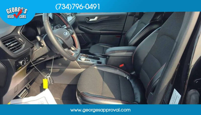 2024 Ford Escape ST-Line