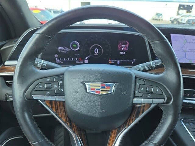 2023 Cadillac Escalade ESV Luxury