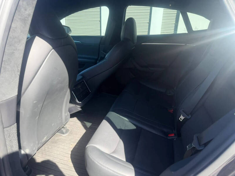 2022 Tesla Model S