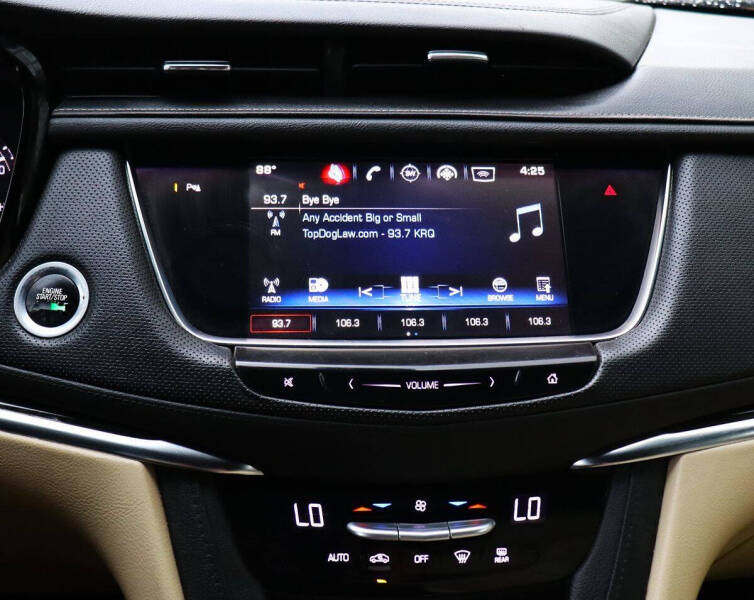 2017 Cadillac XT5