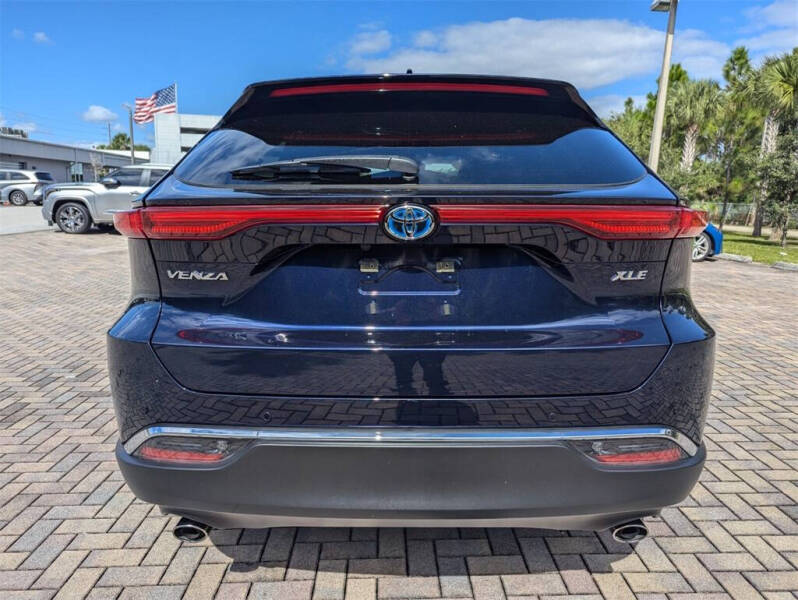 2024 Toyota Venza XLE