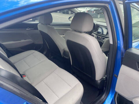 2018 Hyundai Elantra
