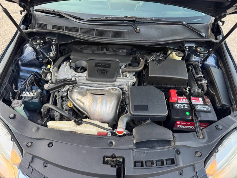 2016 Toyota Camry LE