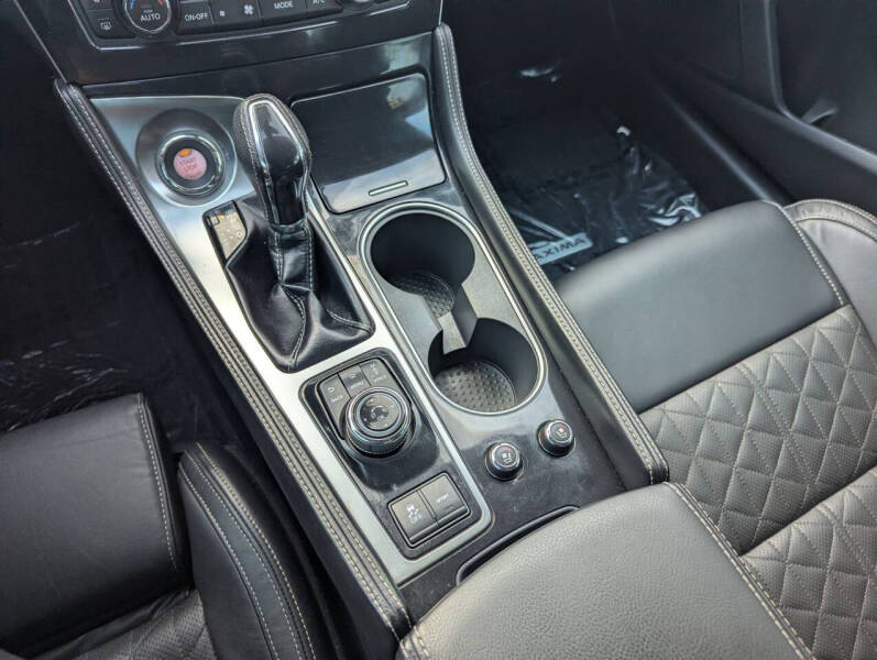 2021 Nissan Maxima 3.5 Platinum