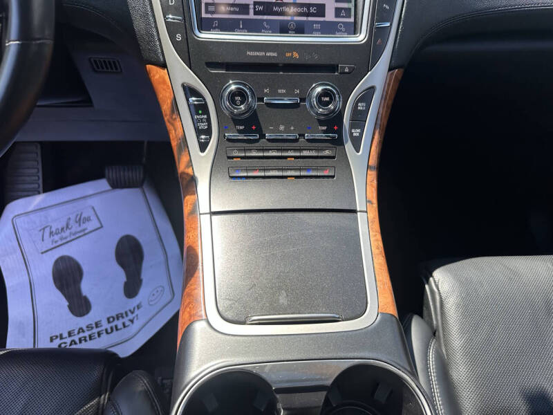 2020 Lincoln Nautilus Reserve