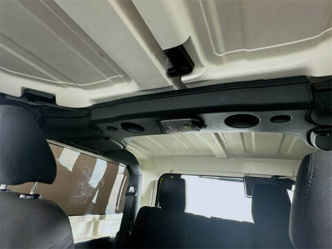 2016 Jeep Wrangler Willys Wheeler