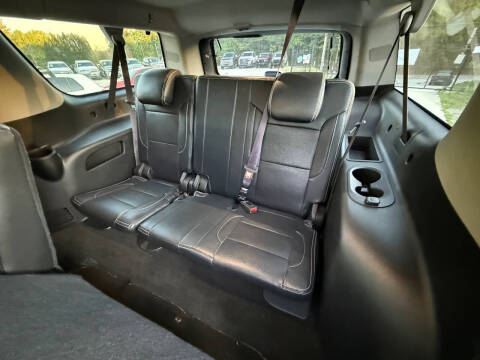 2016 Chevrolet Suburban LS