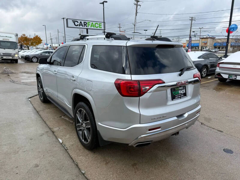 2017 GMC Acadia Denali