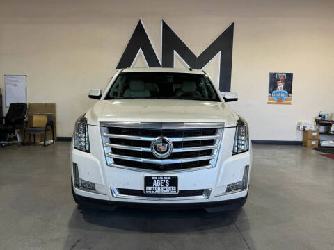 2015 Cadillac Escalade Luxury