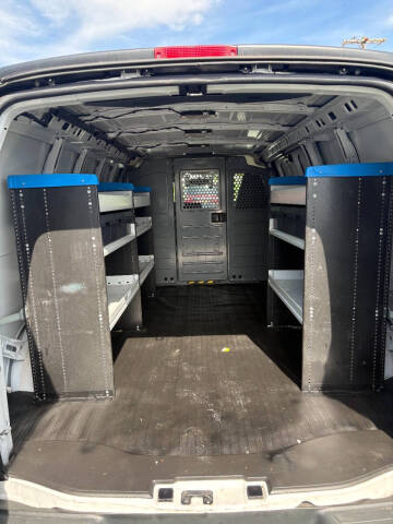 2020 Chevrolet Express 2500